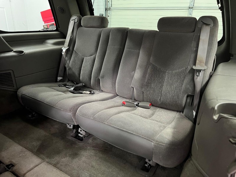 Chevrolet Tahoe Vehicle Full-screen Gallery Image 7