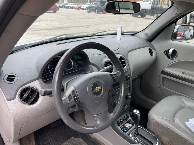 Chevrolet HHR Vehicle Full-screen Gallery Image 5