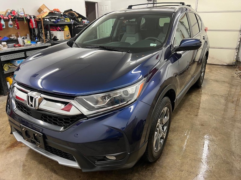 Honda CR-V Vehicle Full-screen Gallery Image 4