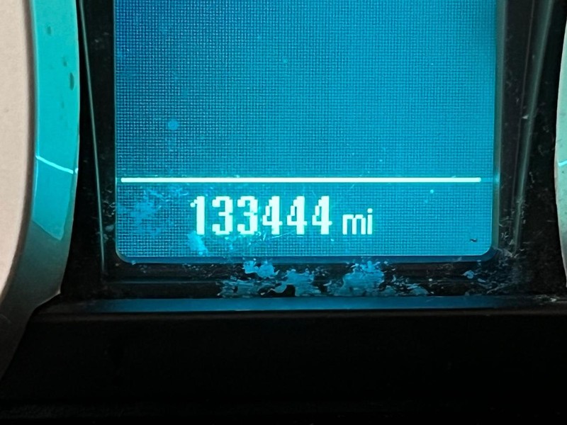 Chevrolet Equinox Vehicle Full-screen Gallery Image 7