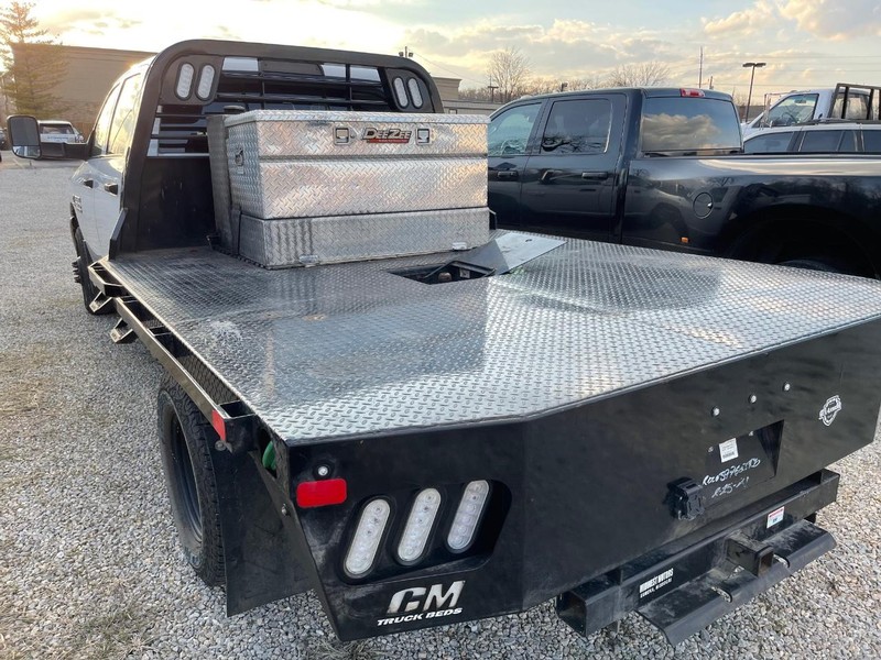 Ram 3500 Chassis Cab Vehicle Full-screen Gallery Image 3