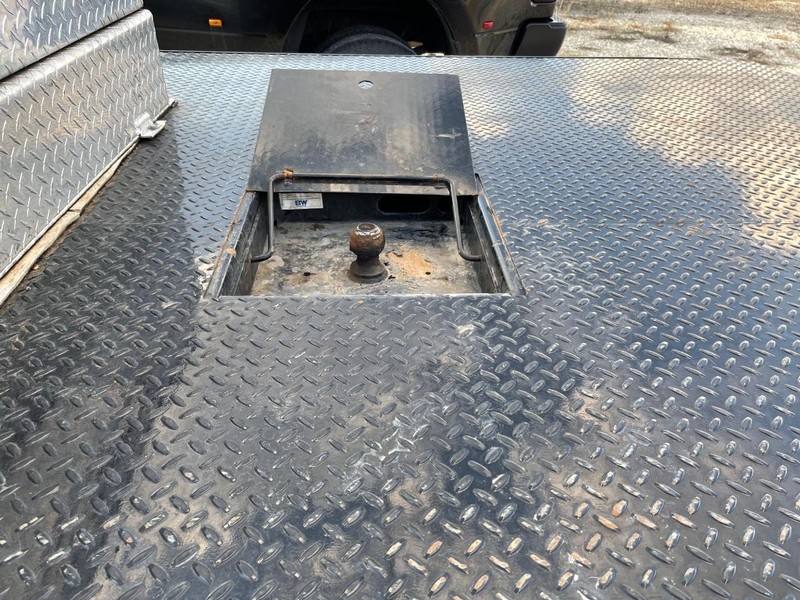 Ram 3500 Chassis Cab Vehicle Full-screen Gallery Image 5