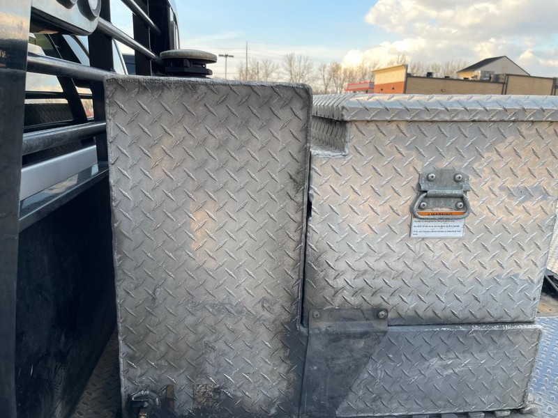 Ram 3500 Chassis Cab Vehicle Full-screen Gallery Image 7