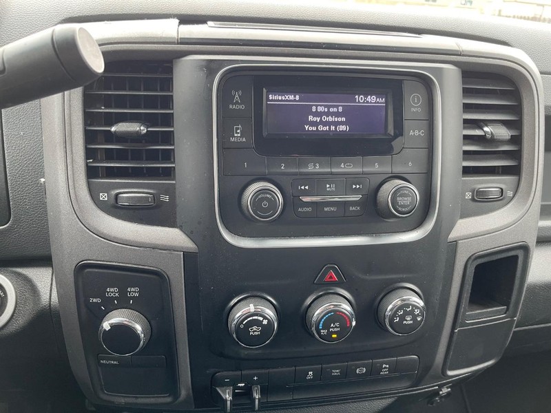 Ram 3500 Chassis Cab Vehicle Full-screen Gallery Image 11