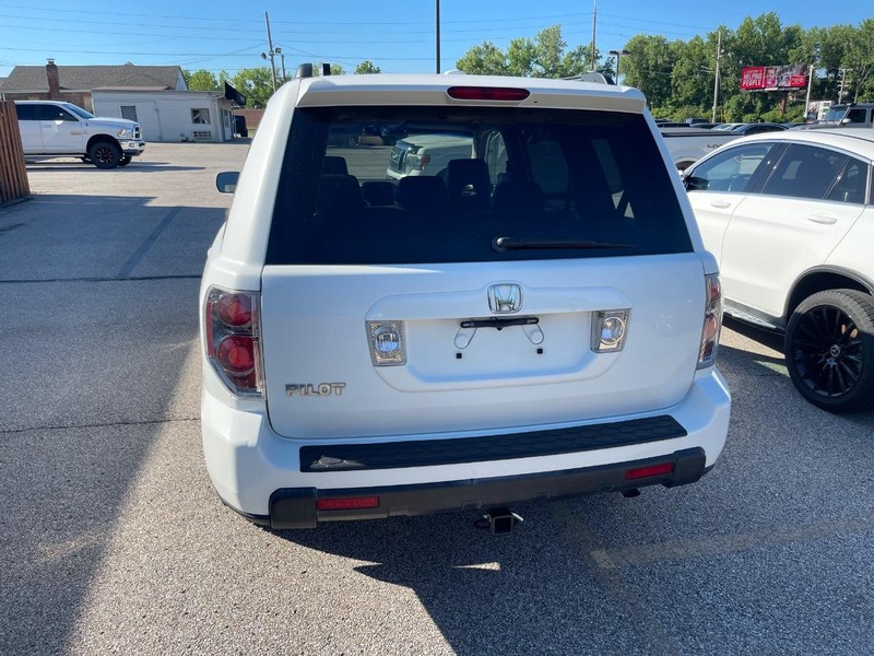 Honda Pilot Vehicle Full-screen Gallery Image 4