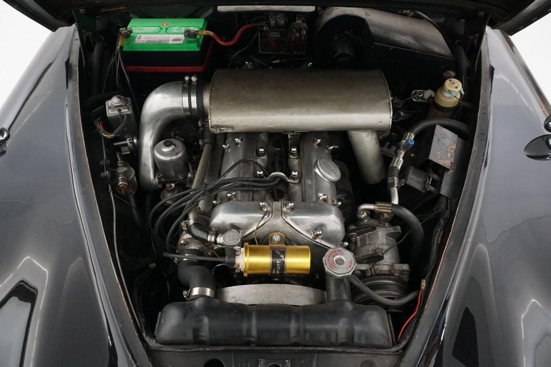 Jaguar Mark II Vehicle Full-screen Gallery Image 16