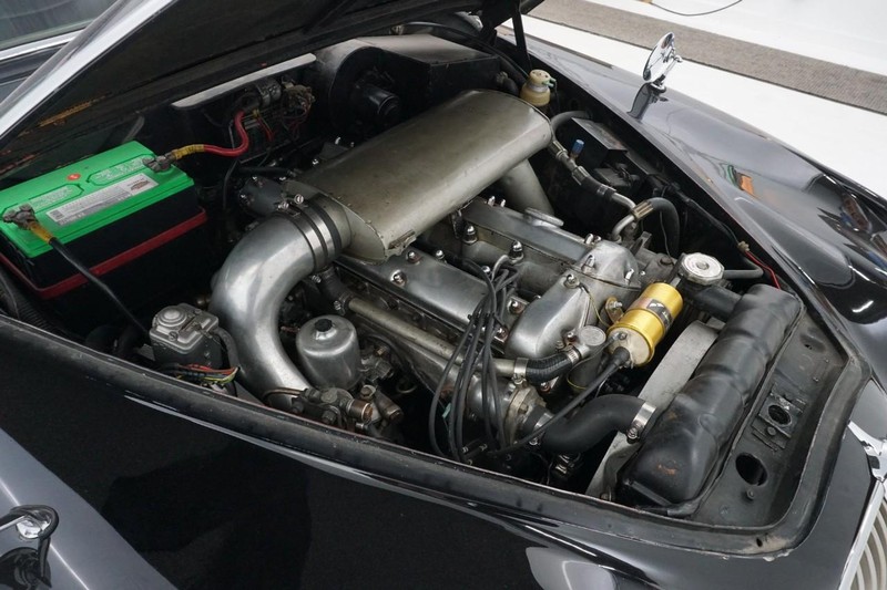 Jaguar Mark II Vehicle Full-screen Gallery Image 17