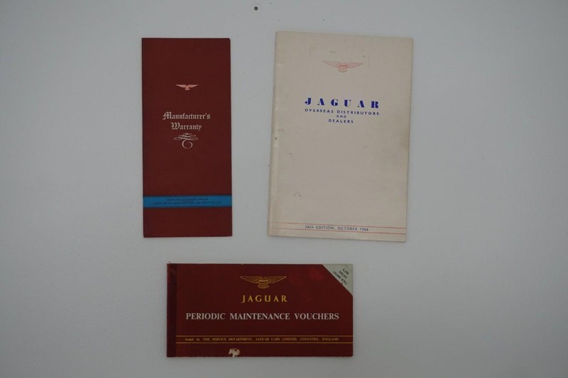 Jaguar Mark II Vehicle Full-screen Gallery Image 22