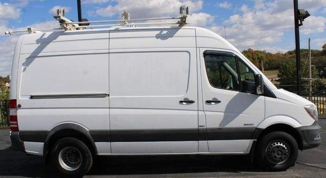 Mercedes-Benz Sprinter Cargo Vans Vehicle Full-screen Gallery Image 5