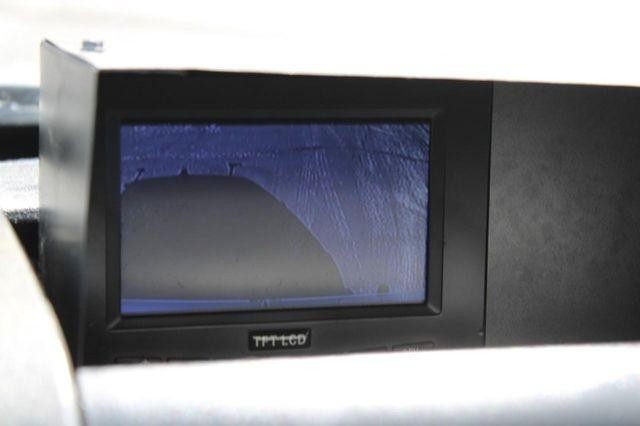 Mercedes-Benz Sprinter Cargo Vans Vehicle Full-screen Gallery Image 11