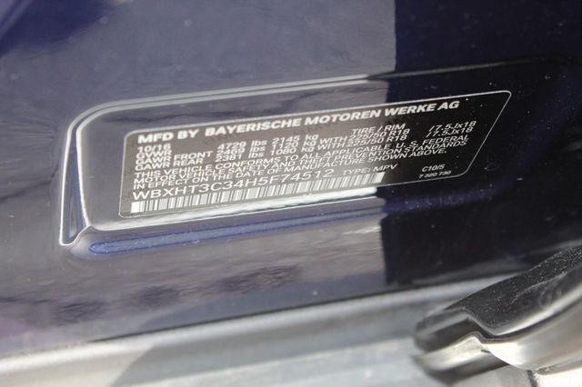 BMW X1 Vehicle Full-screen Gallery Image 5