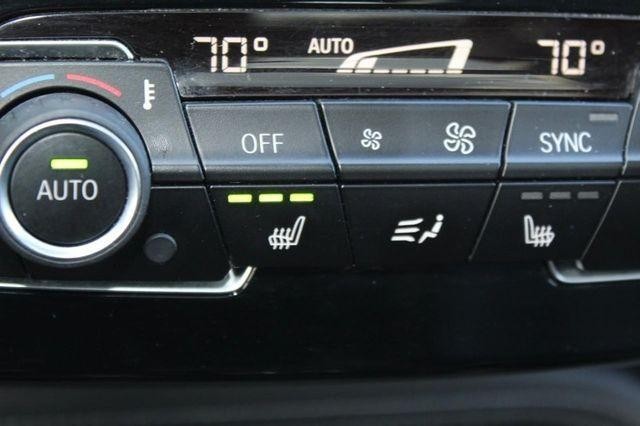 BMW X1 Vehicle Full-screen Gallery Image 15