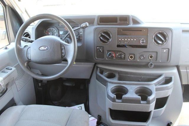 Ford Econoline Cargo Van Vehicle Full-screen Gallery Image 8