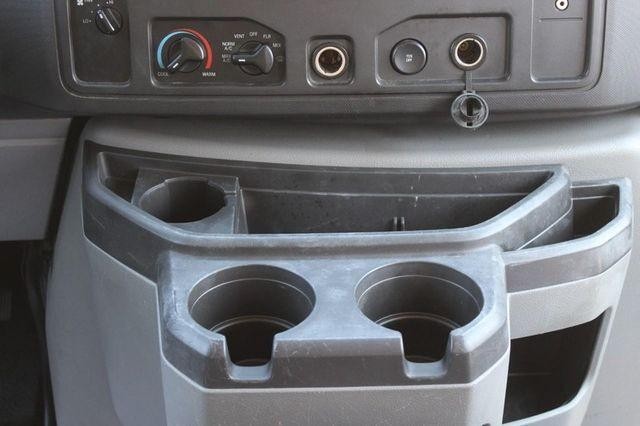 Ford Econoline Cargo Van Vehicle Full-screen Gallery Image 12