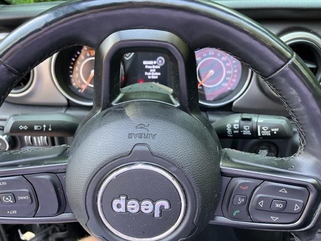 Jeep Wrangler Unlimited Vehicle Full-screen Gallery Image 10