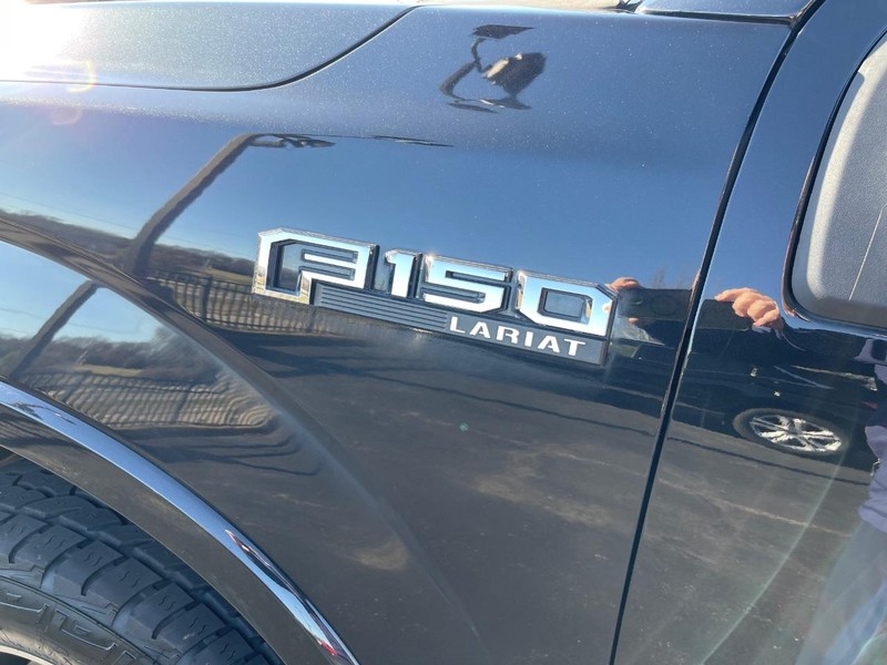 Ford F-150 Vehicle Full-screen Gallery Image 8