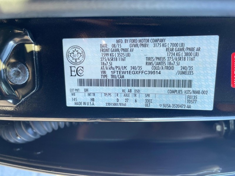 Ford F-150 Vehicle Full-screen Gallery Image 9