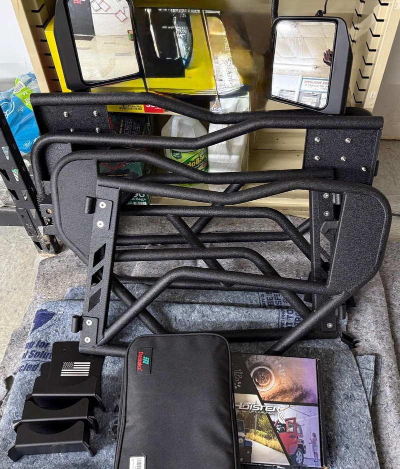 Jeep Gladiator Vehicle Full-screen Gallery Image 23