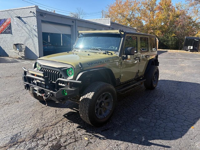 more details - jeep wrangler unlimited