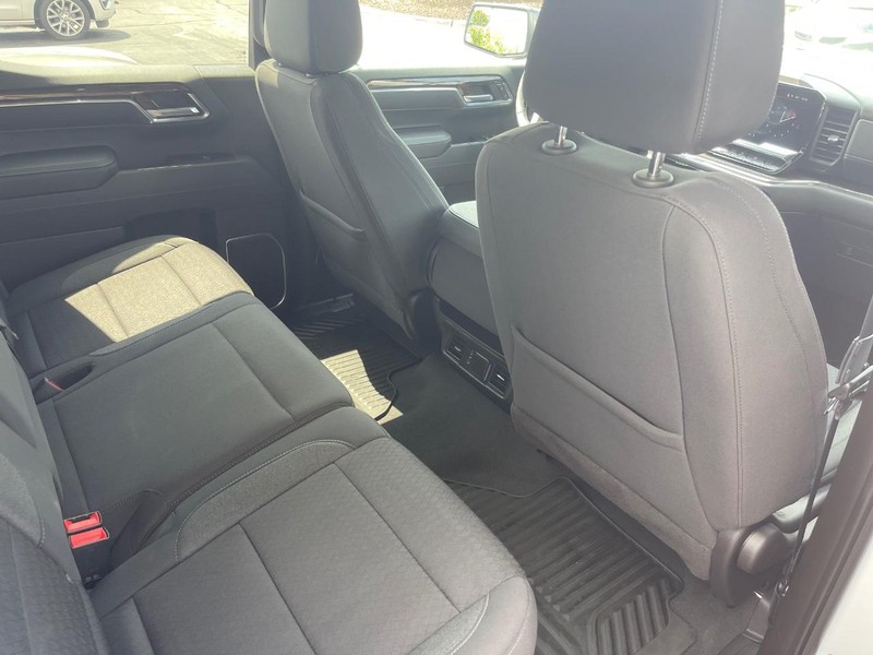 GMC Sierra 1500 Vehicle Full-screen Gallery Image 19