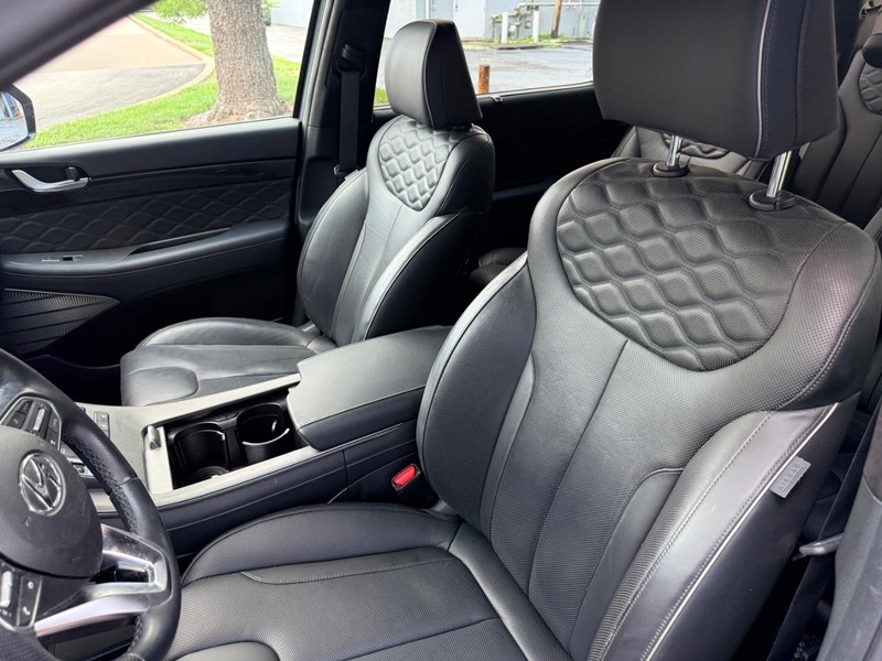 Hyundai Palisade Vehicle Full-screen Gallery Image 6