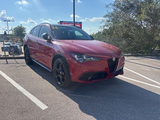 more details - alfa romeo stelvio