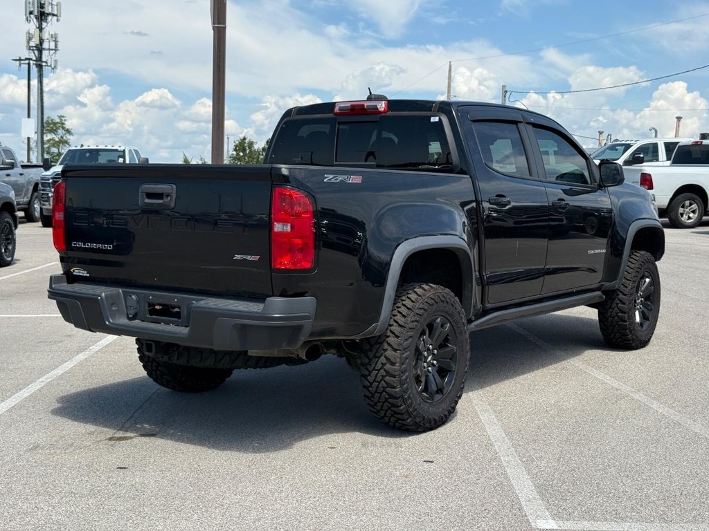 Chevrolet Colorado Vehicle Full-screen Gallery Image 03