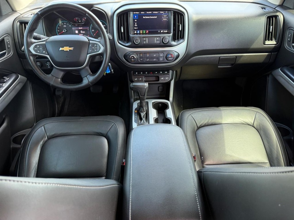 Chevrolet Colorado Vehicle Full-screen Gallery Image 11