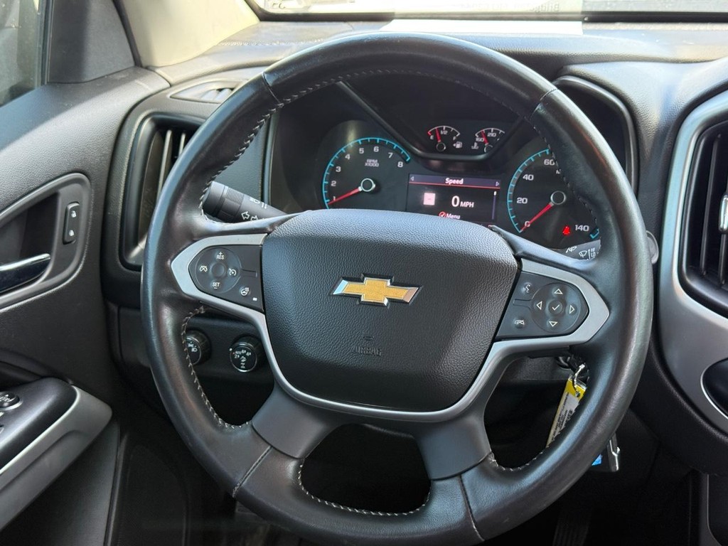 Chevrolet Colorado Vehicle Full-screen Gallery Image 12