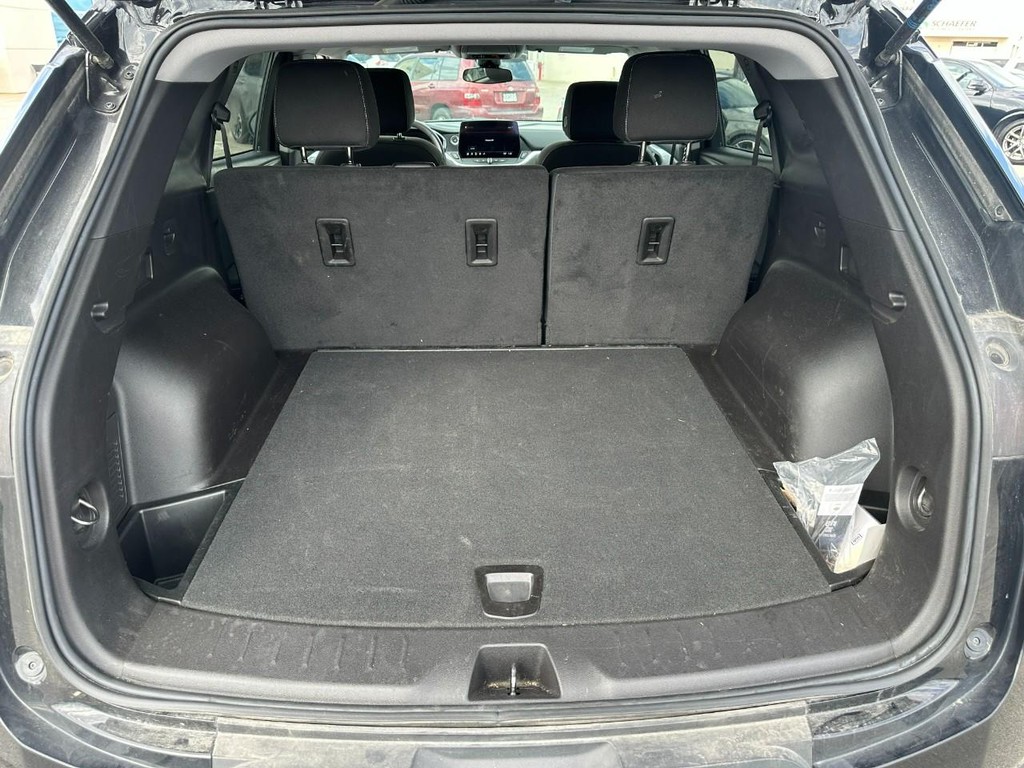 Chevrolet Blazer Vehicle Full-screen Gallery Image 05