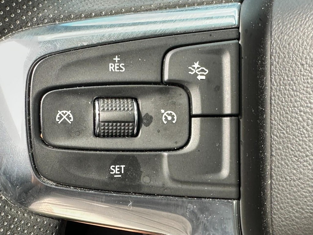 Chevrolet Blazer Vehicle Full-screen Gallery Image 18