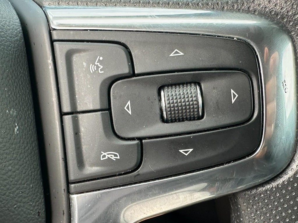 Chevrolet Blazer Vehicle Full-screen Gallery Image 19