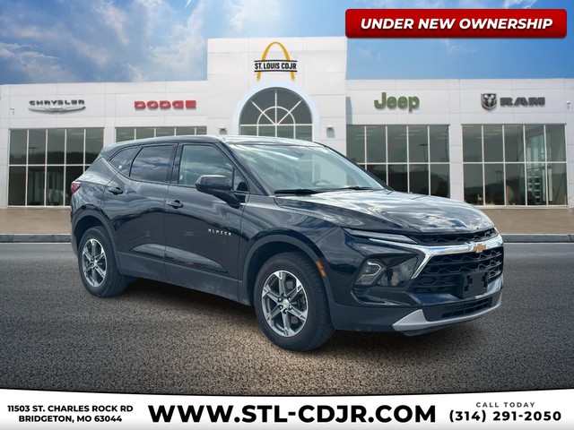 more details - chevrolet blazer