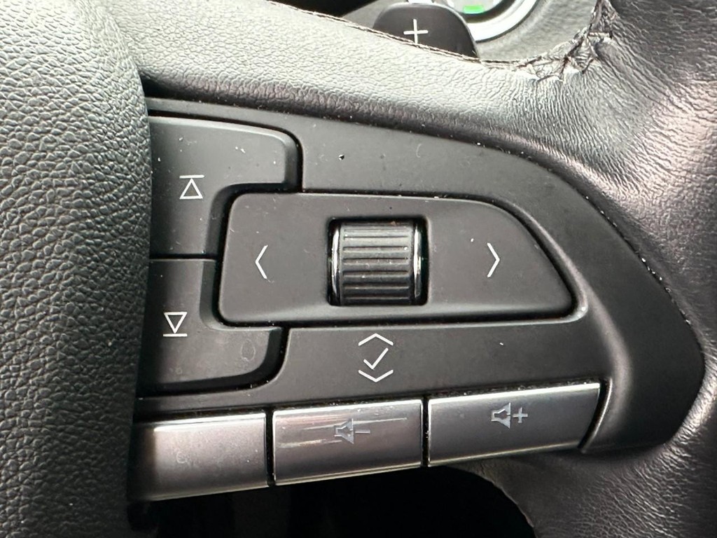 Cadillac XT4 Vehicle Full-screen Gallery Image 20