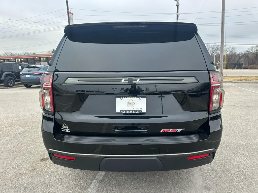 Chevrolet Tahoe Vehicle Full-screen Gallery Image 04