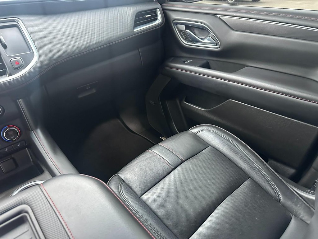 Chevrolet Tahoe Vehicle Full-screen Gallery Image 19