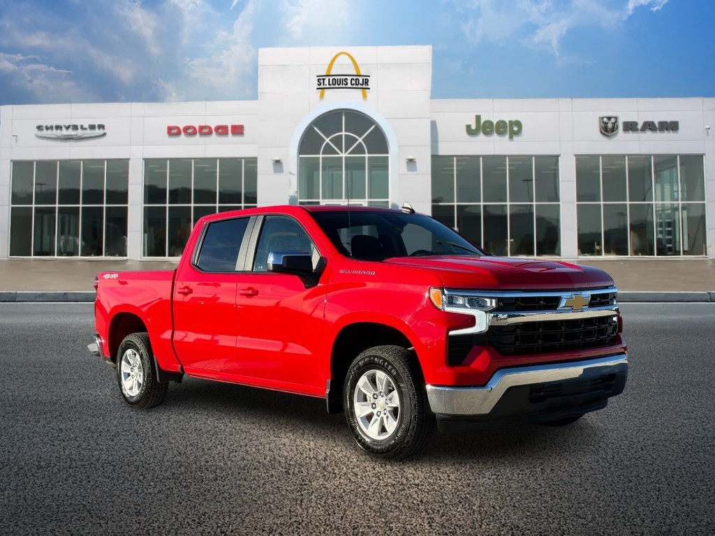 Chevrolet Silverado 1500 Vehicle Full-screen Gallery Image 01