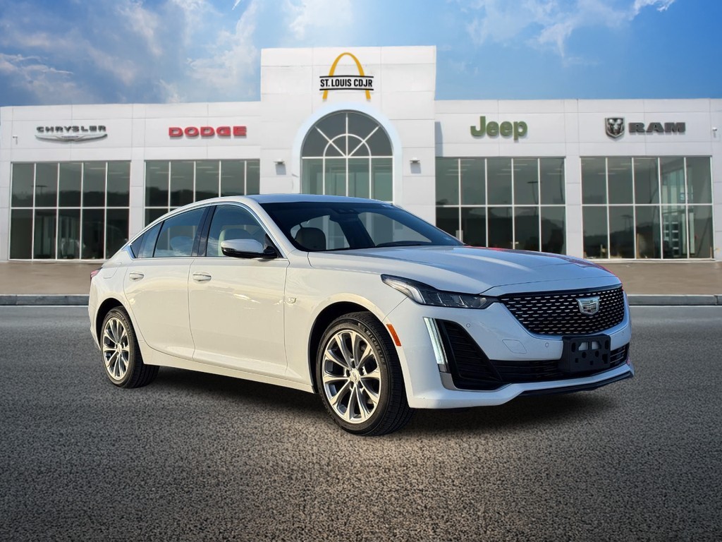 Cadillac CT5 Vehicle Full-screen Gallery Image 01