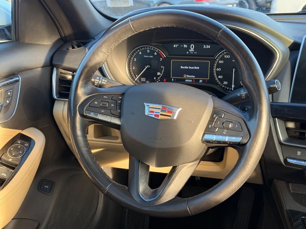 Cadillac CT5 Vehicle Full-screen Gallery Image 12