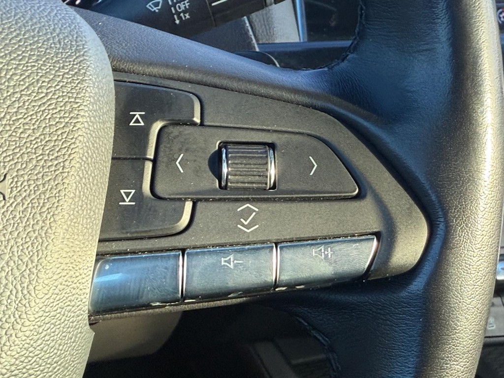 Cadillac CT5 Vehicle Full-screen Gallery Image 14