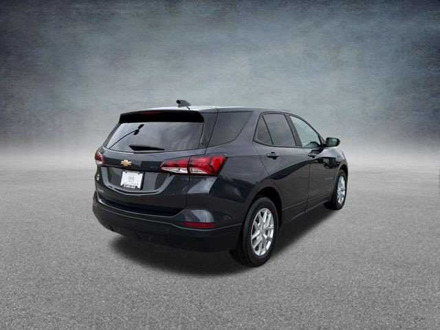 Chevrolet Equinox Vehicle Full-screen Gallery Image 06