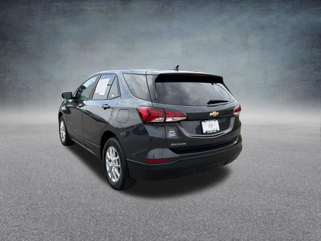 Chevrolet Equinox Vehicle Full-screen Gallery Image 09