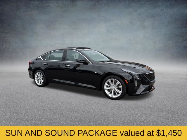 Cadillac CT5 Vehicle Full-screen Gallery Image 02