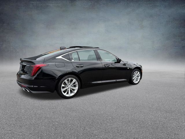 Cadillac CT5 Vehicle Full-screen Gallery Image 04