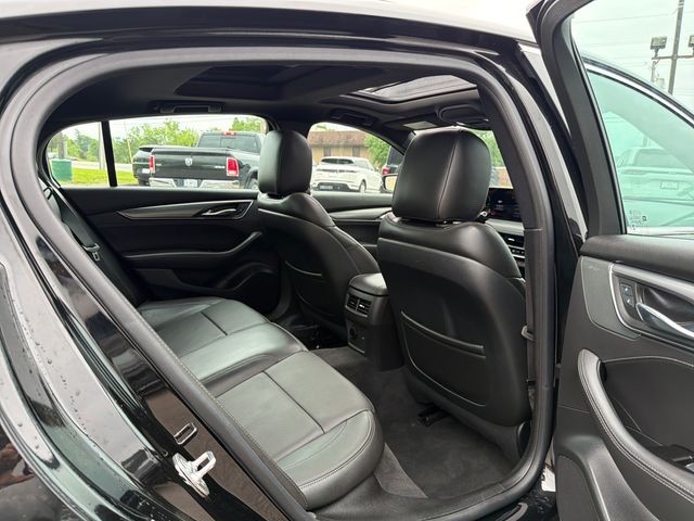 Cadillac CT5 Vehicle Full-screen Gallery Image 27