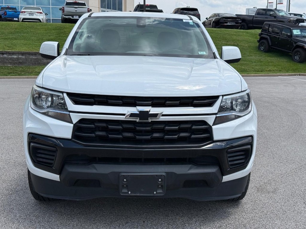 Chevrolet Colorado Vehicle Full-screen Gallery Image 11