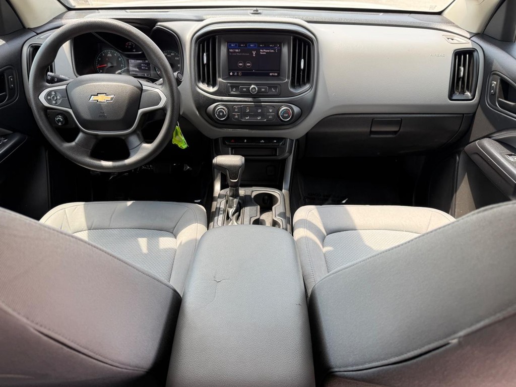 Chevrolet Colorado Vehicle Full-screen Gallery Image 13
