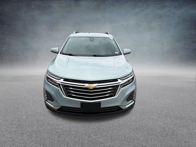 Chevrolet Equinox Vehicle Full-screen Gallery Image 16