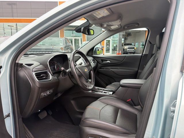Chevrolet Equinox Vehicle Full-screen Gallery Image 19