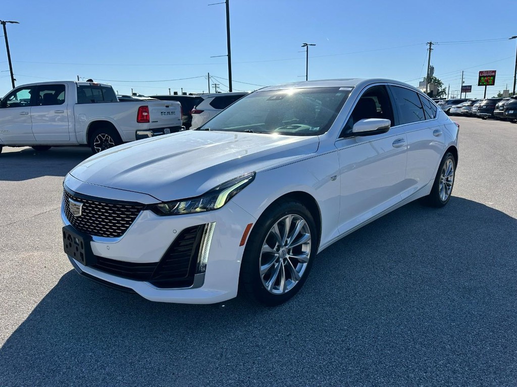 Cadillac CT5 Vehicle Full-screen Gallery Image 08